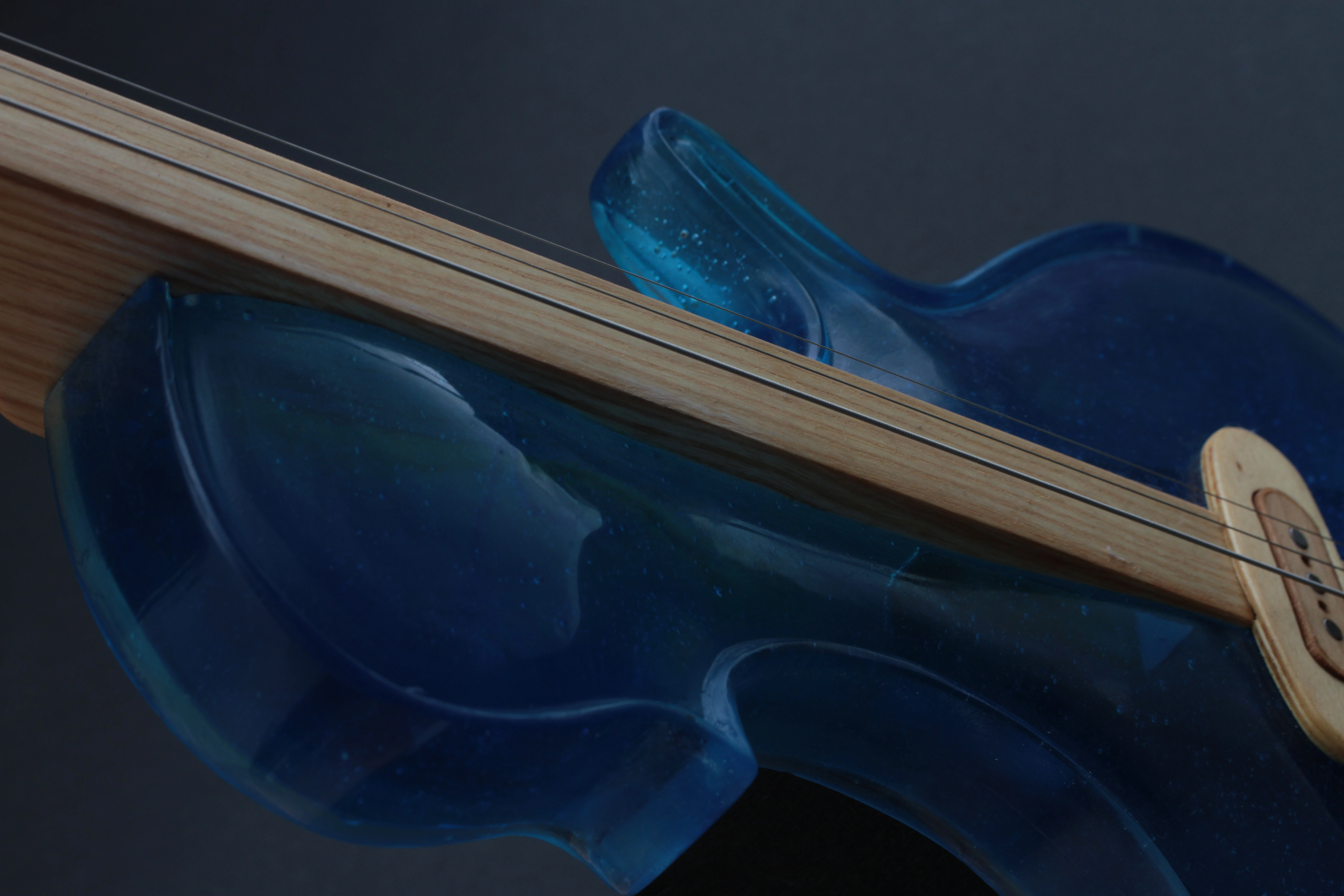 Glass Vibration V1 — détail du verre